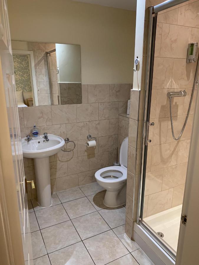 كولفيل Broadlawns Guest House المظهر الخارجي الصورة
